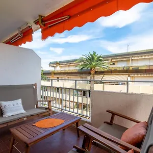  Appartement Grand T3 Juan Les Pins, 2 Balcons, Proche Plage